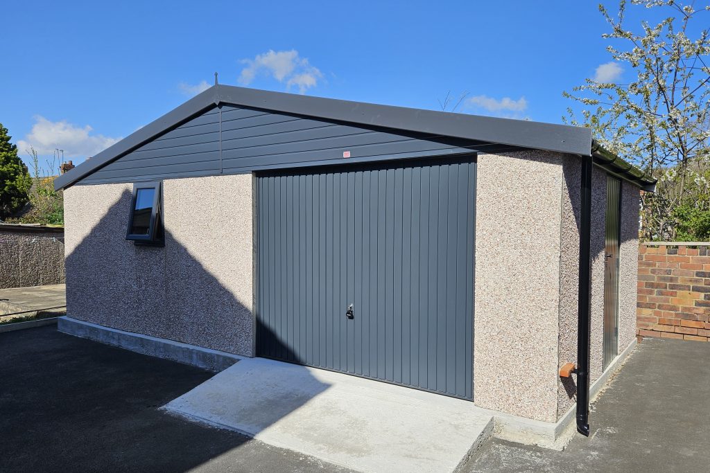 Double Apex garage with Anthracite UPVC fascias